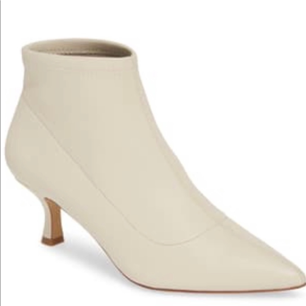 NWT NIB Something Navy Bone col ankle boots 👢 💥